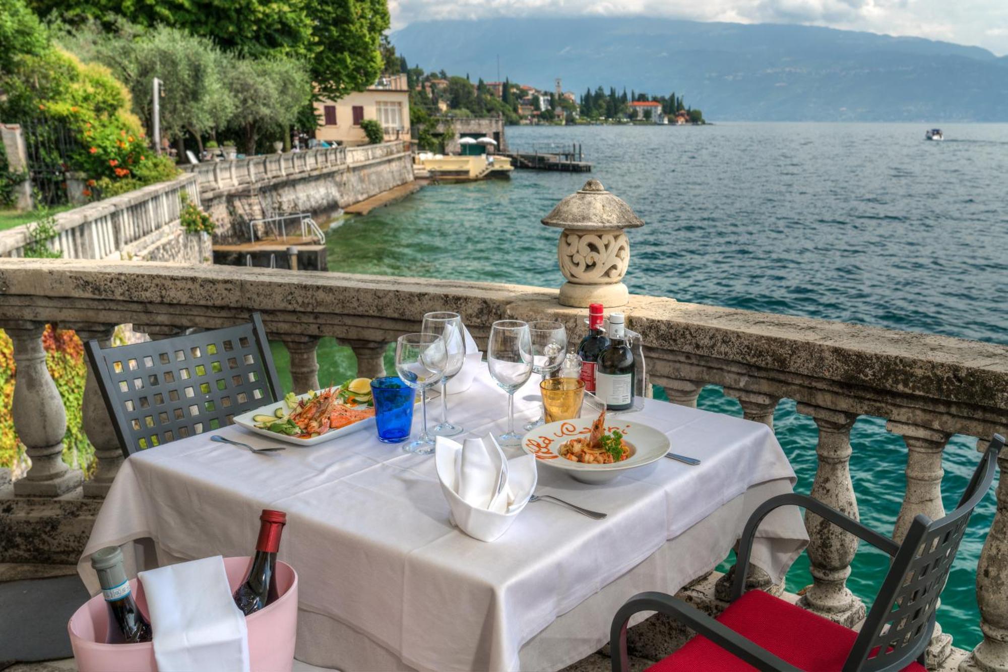 Capri Hotel 4*