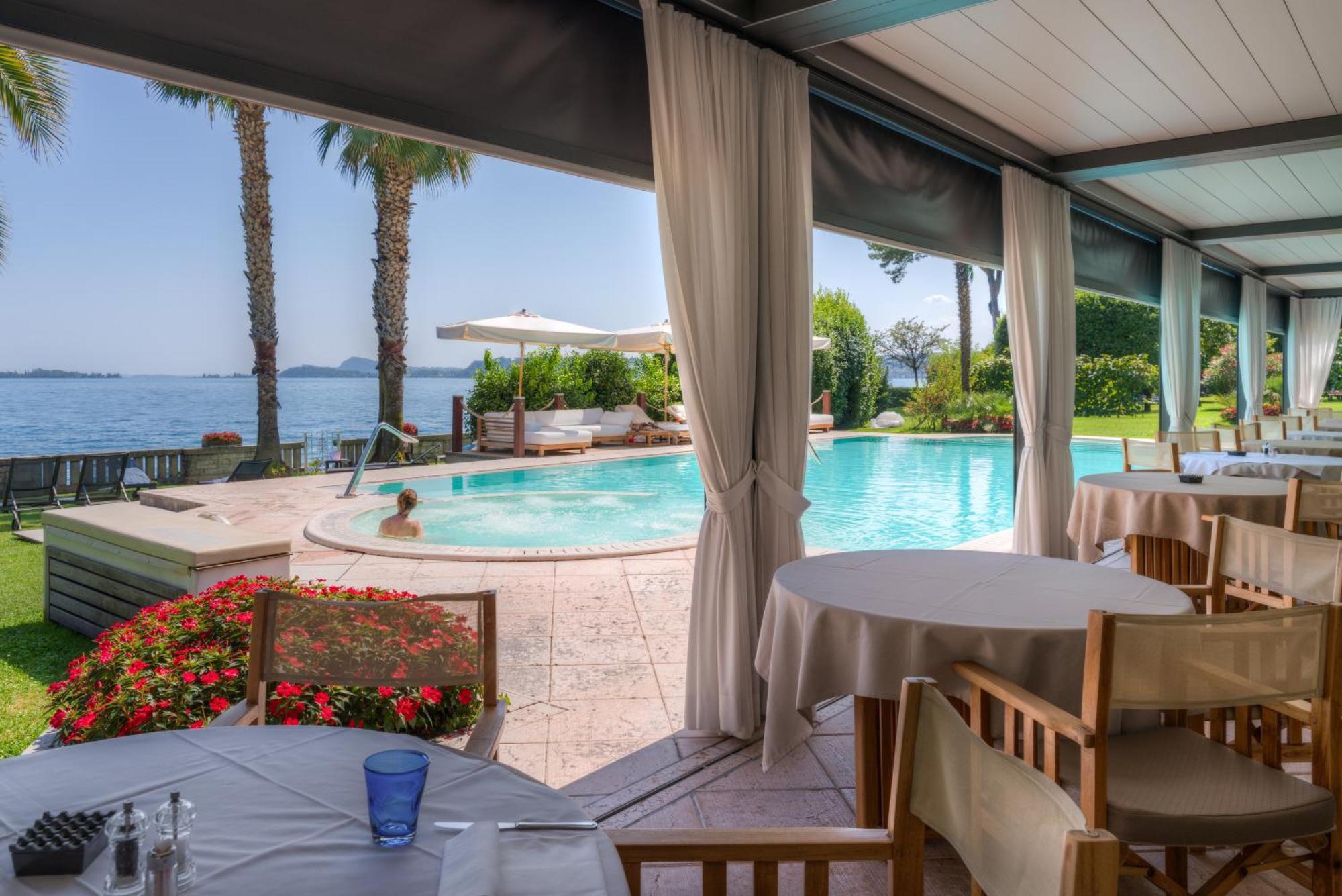 Hotel Capri Gardone Riviera