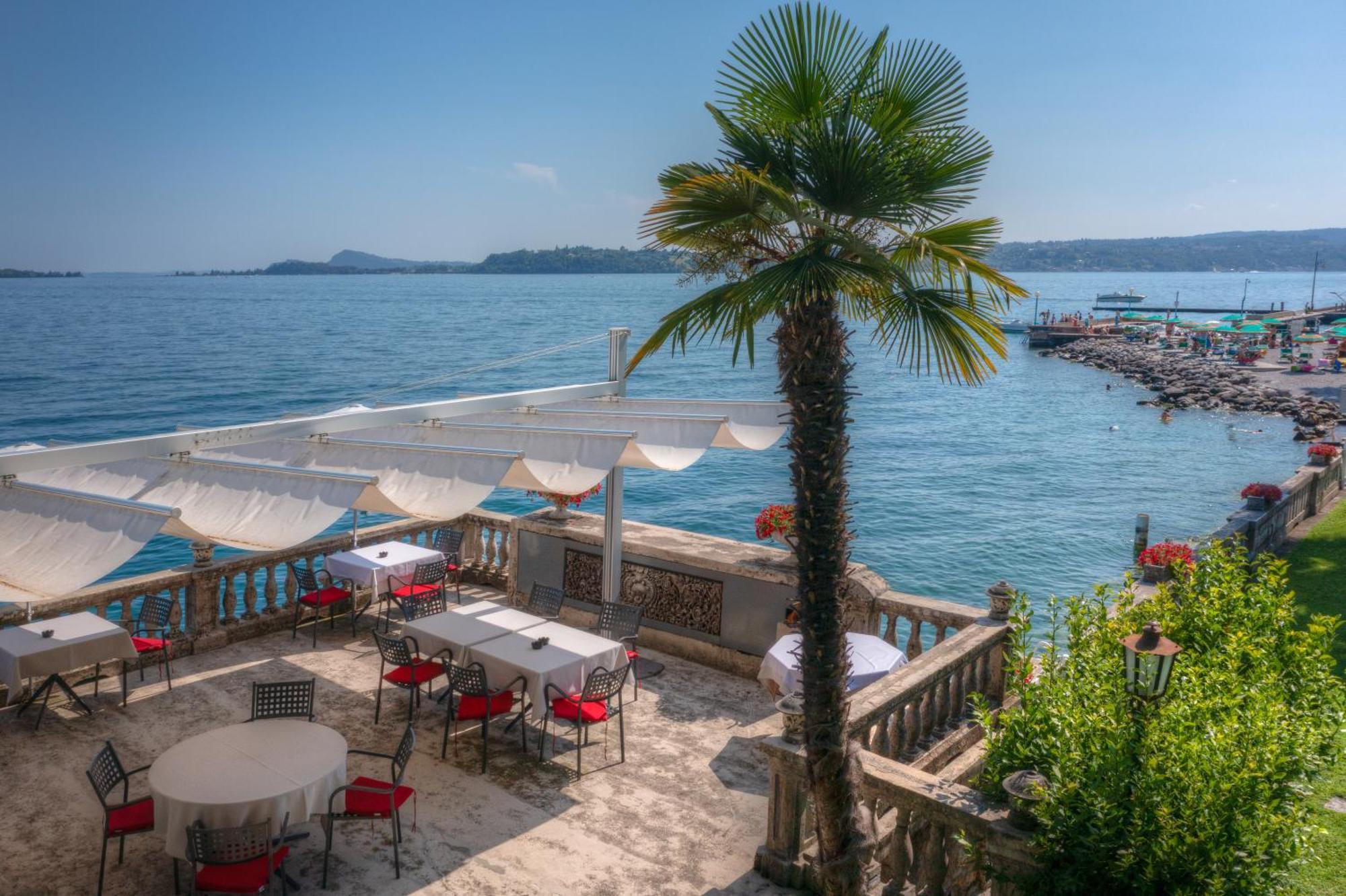 Hotel Capri 4*