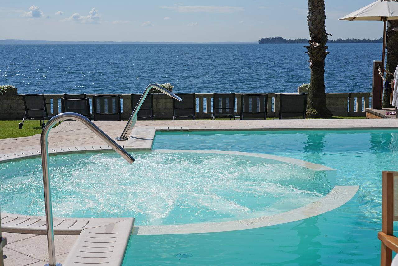 Capri Hotel Gardone Riviera